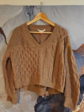 NOBO Cable Knit V-Neck Sweater - Brown